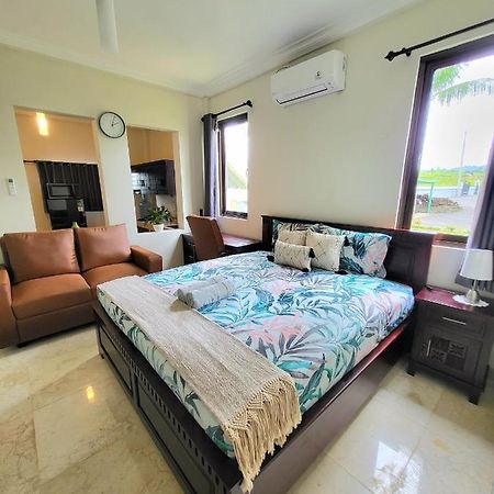Aparthotel Medewi Manor Airsatang Esterno foto