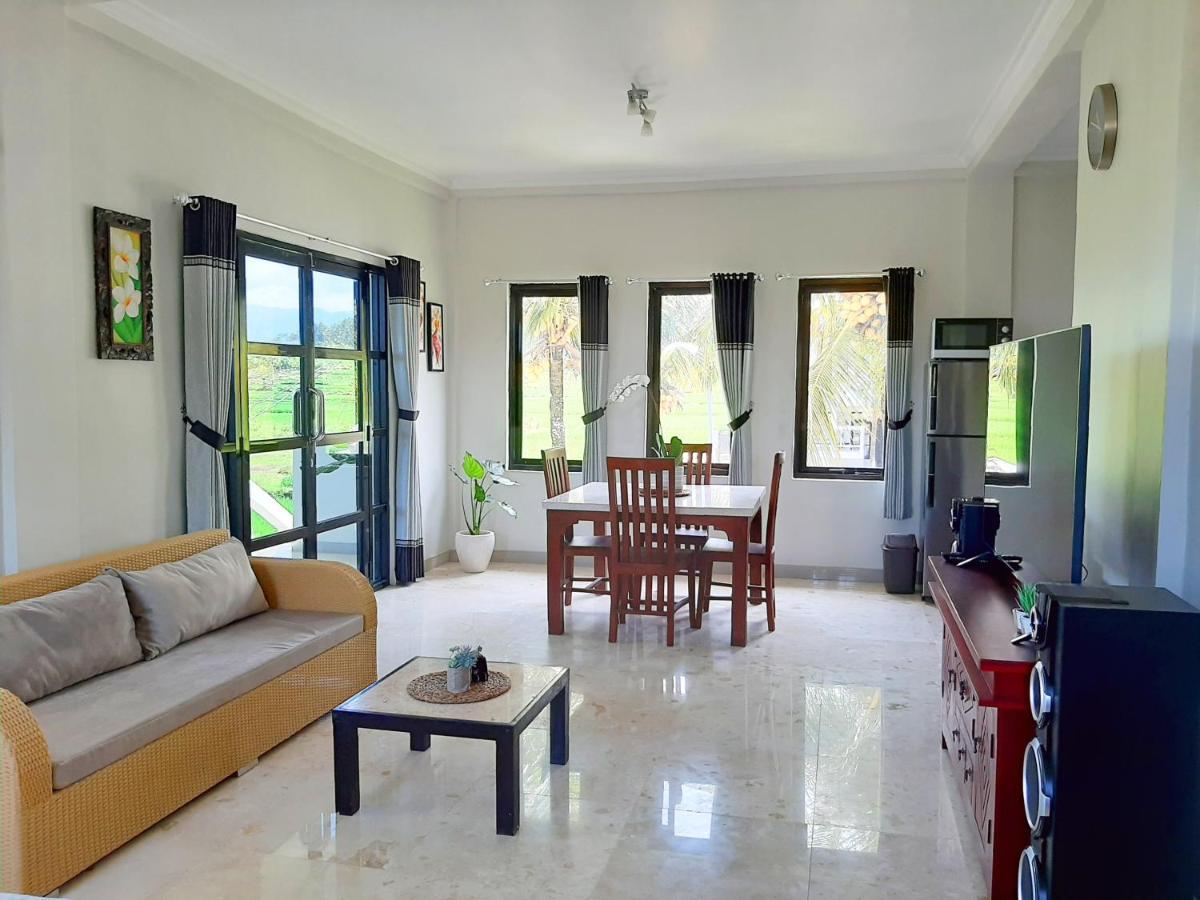 Aparthotel Medewi Manor Airsatang Esterno foto