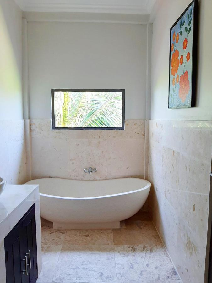 Aparthotel Medewi Manor Airsatang Esterno foto