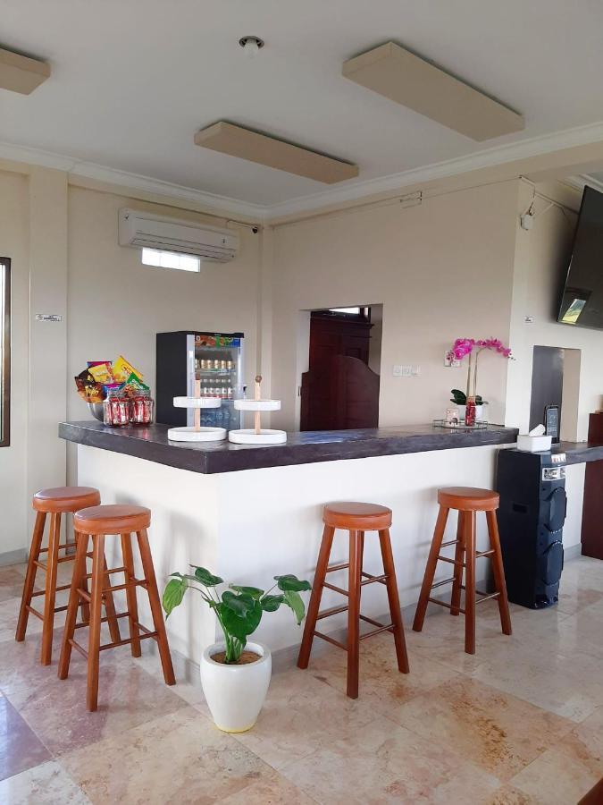 Aparthotel Medewi Manor Airsatang Esterno foto