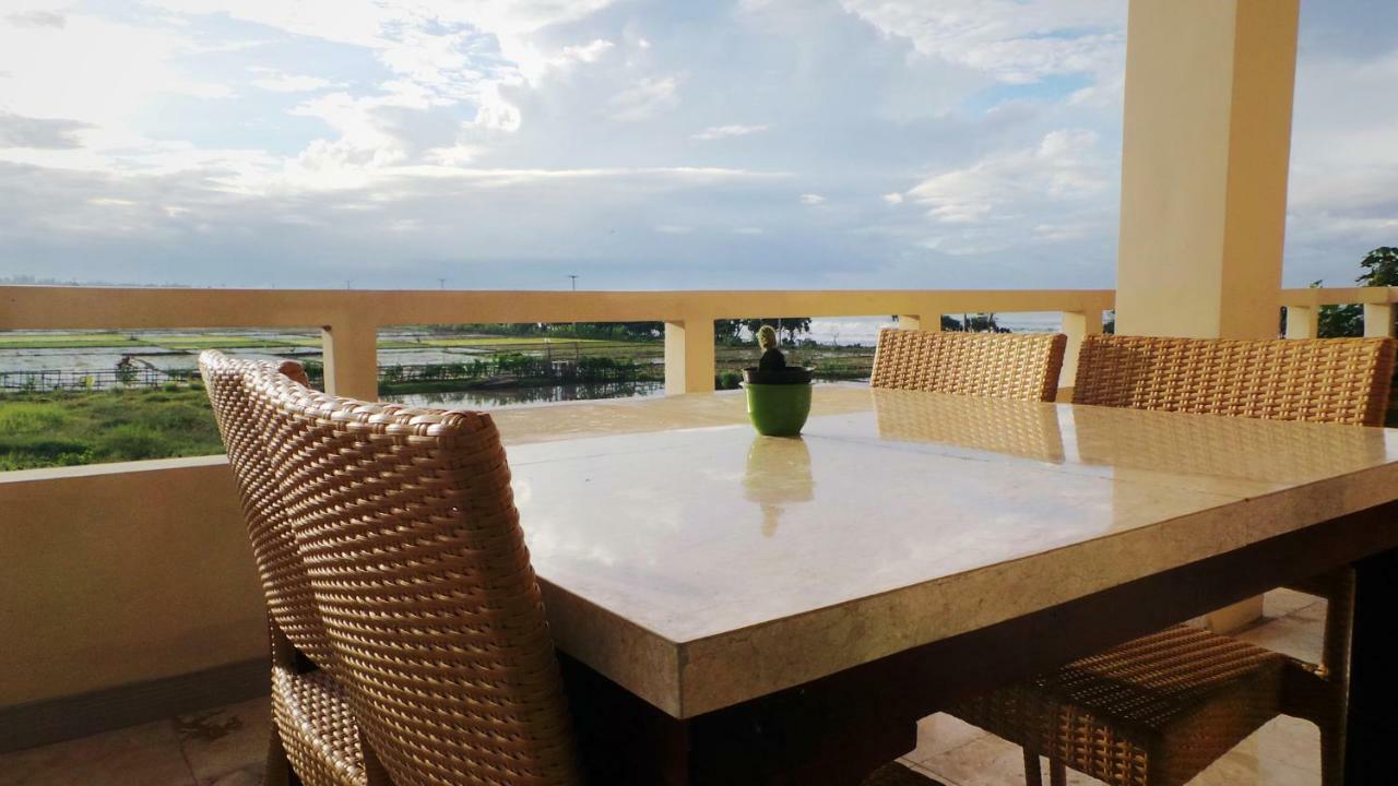 Aparthotel Medewi Manor Airsatang Esterno foto
